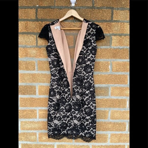 dress the population lace dress size medium - Picture 10 of 11